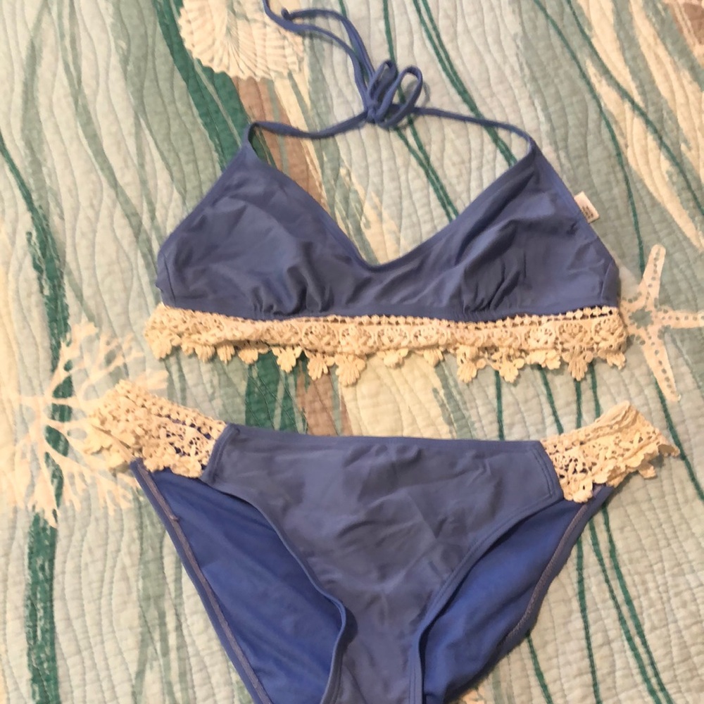 True craft 2 piece bathing suit blue with lace size large